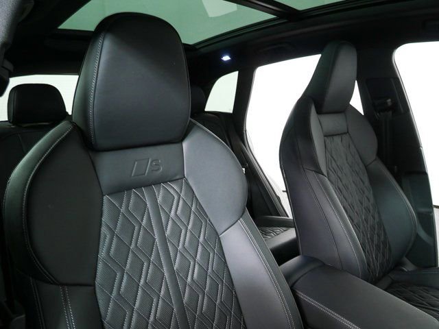 New 2026 Audi SQ5 Premium Plus image 24