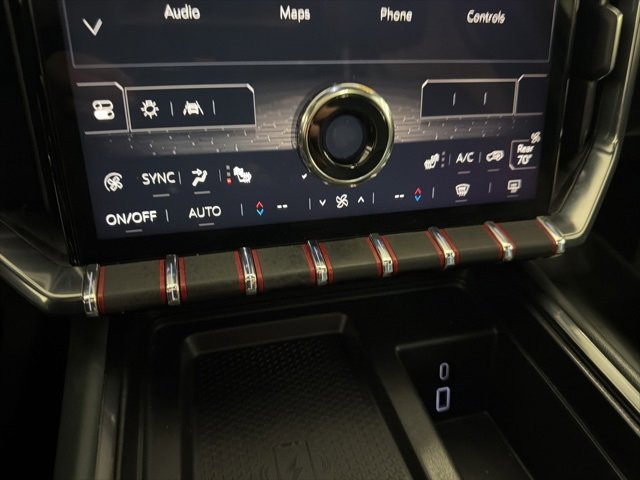 Used 2025 GMC Acadia AT4 image 27