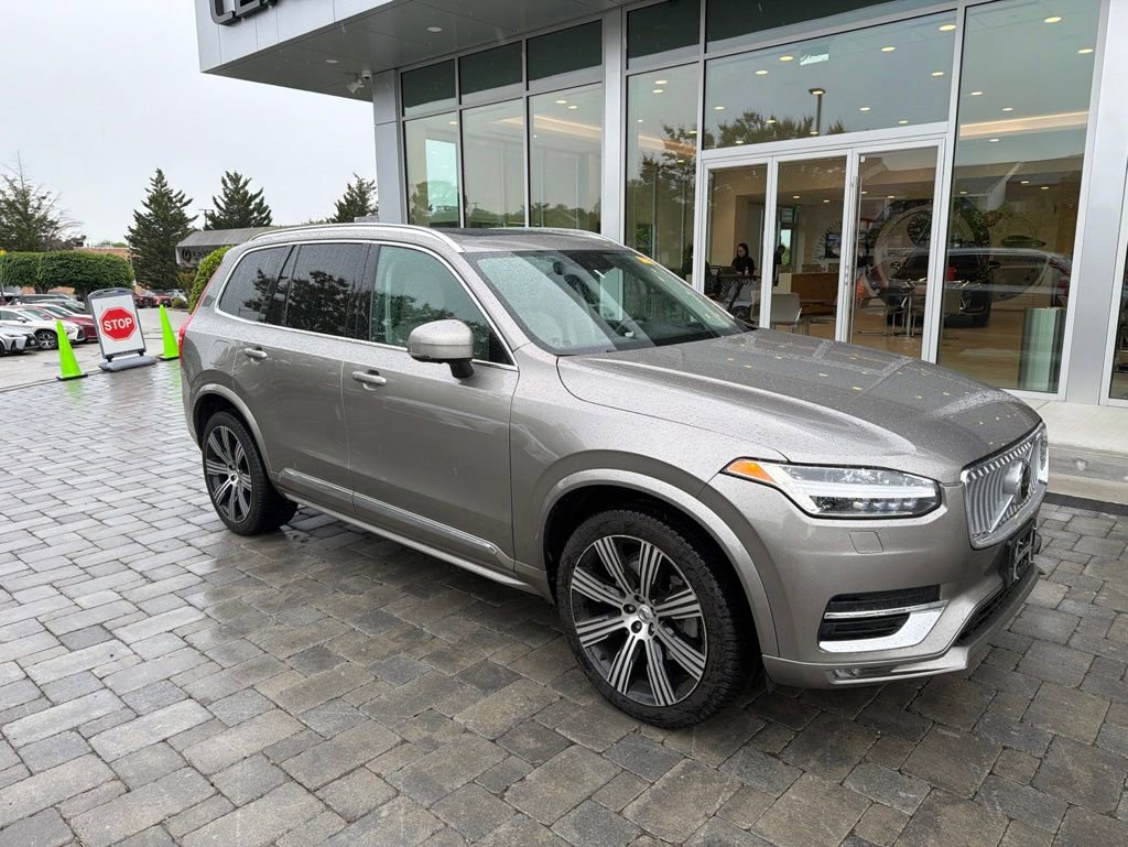 Used 2021 Volvo XC90 T6 Inscription AWD/4WD image 4