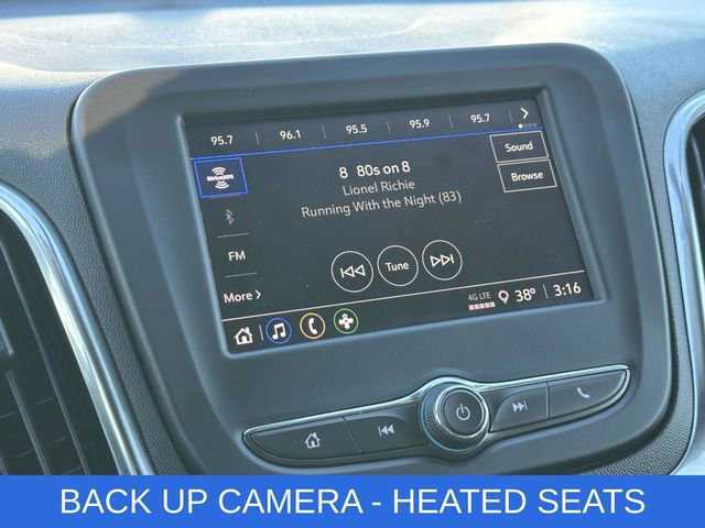 Used 2023 Chevrolet Equinox LT image 3