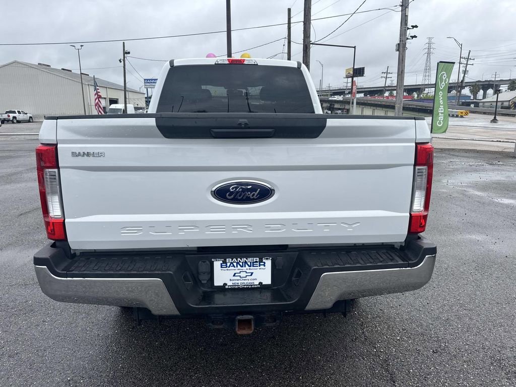 Used 2018 Ford F250 XL w/ STX Appearance Package AWD/4WD image 7