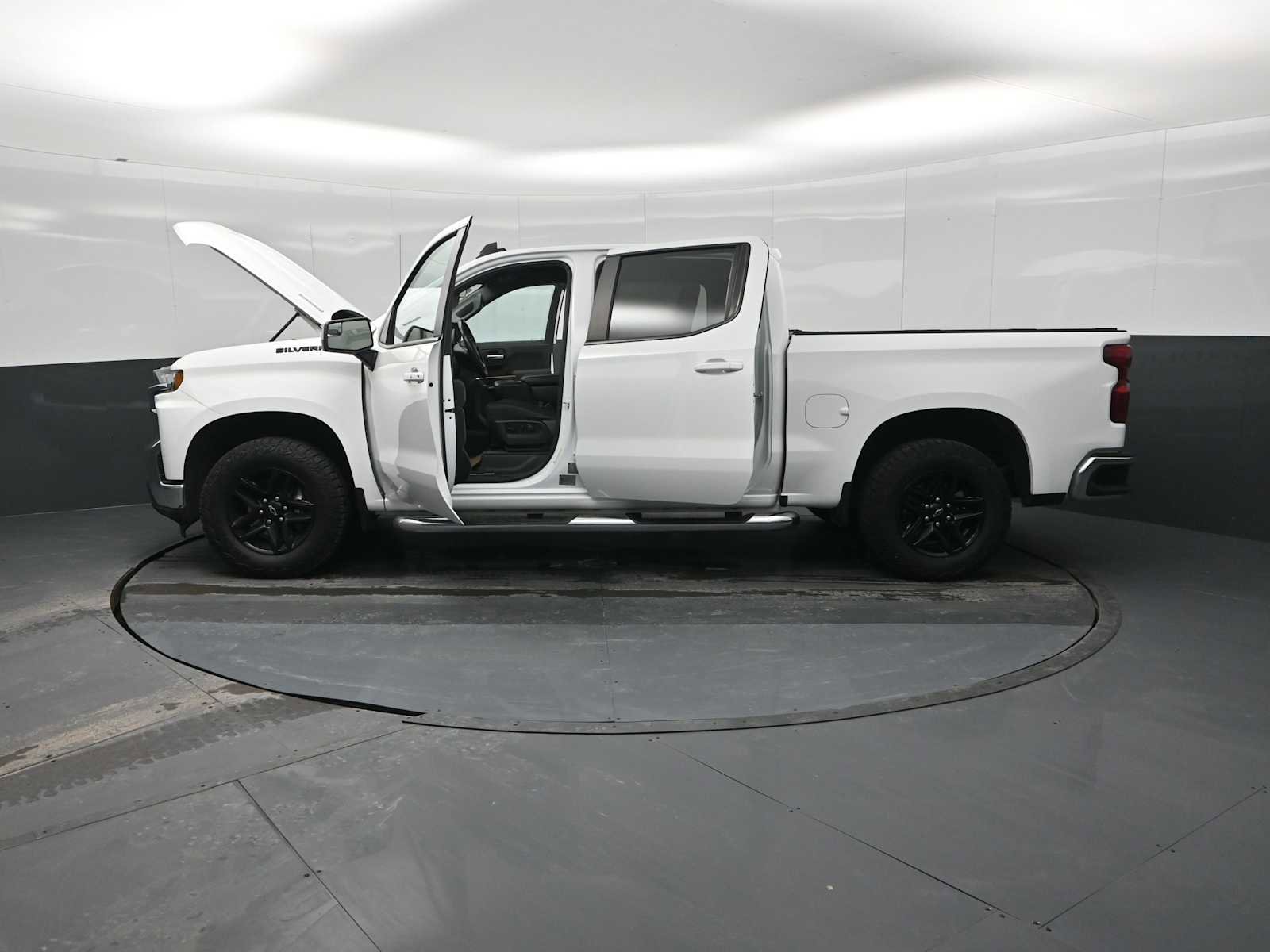 Used 2021 Chevrolet Silverado 1500 LT w/ Bed Protection Package AWD/4WD image 34
