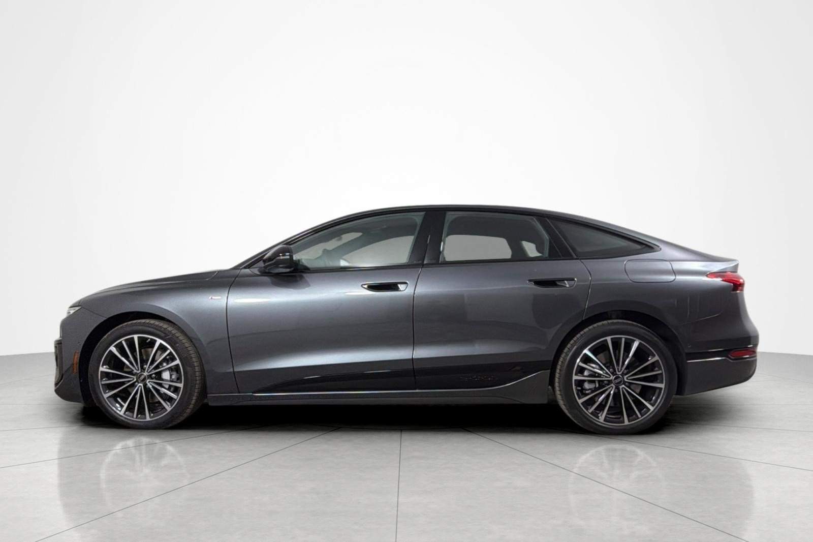 New 2027 Audi A6 e-tron Premium Plus AWD/4WD image 3