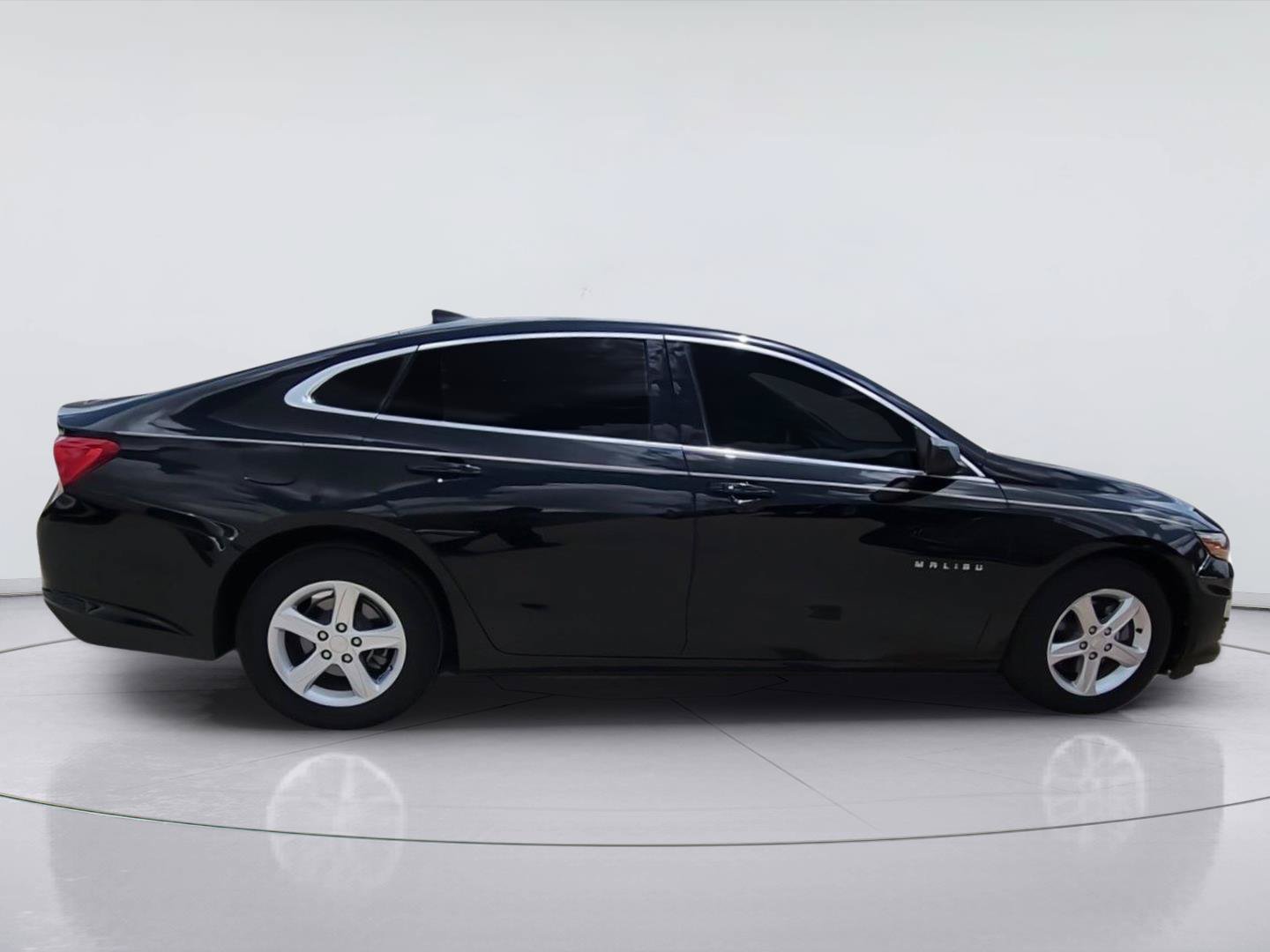 Used 2020 Chevrolet Malibu LS w/ LPO, Convenience Package 2 FWD image 9