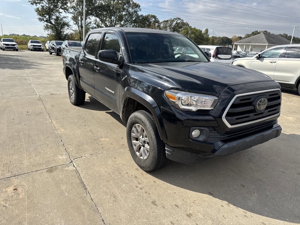 Used 2018 Toyota Tacoma SR5 image 9