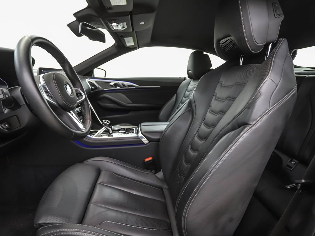 Used 2022 BMW M850i xDrive Convertible image 11