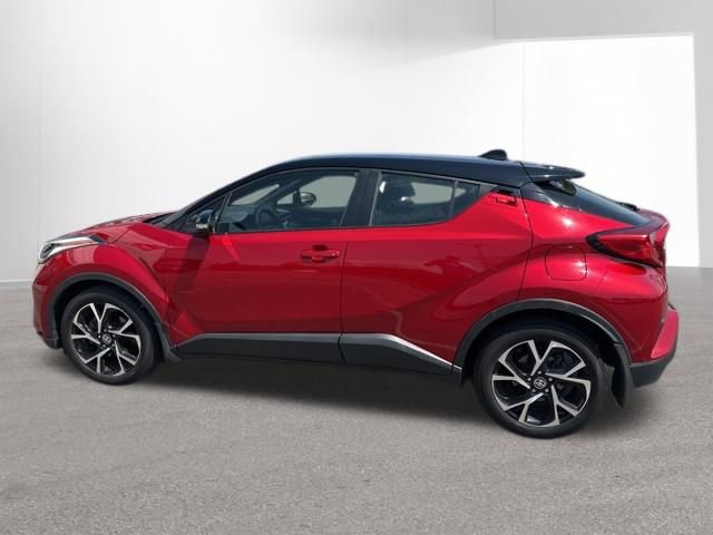 Used 2020 Toyota C-HR XLE FWD image 12