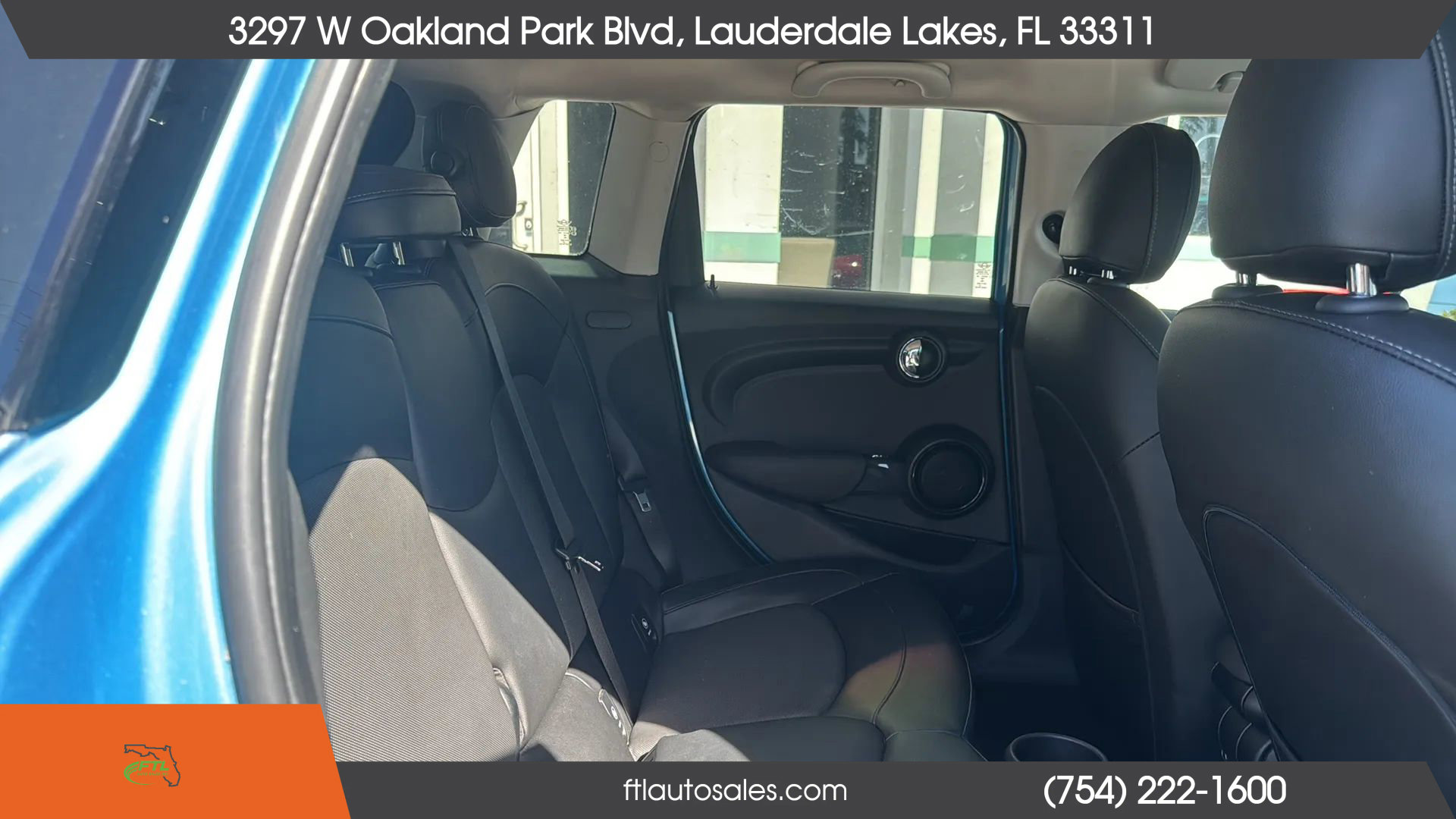 Used 2015 MINI Cooper 4-Door Hardtop image 34