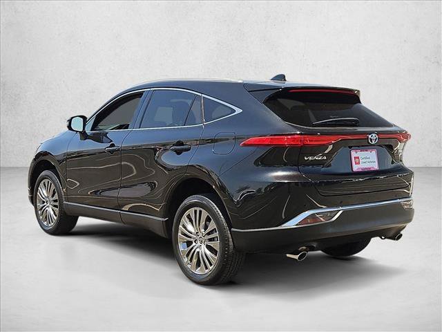 Certified 2023 Toyota Venza XLE AWD/4WD image 9