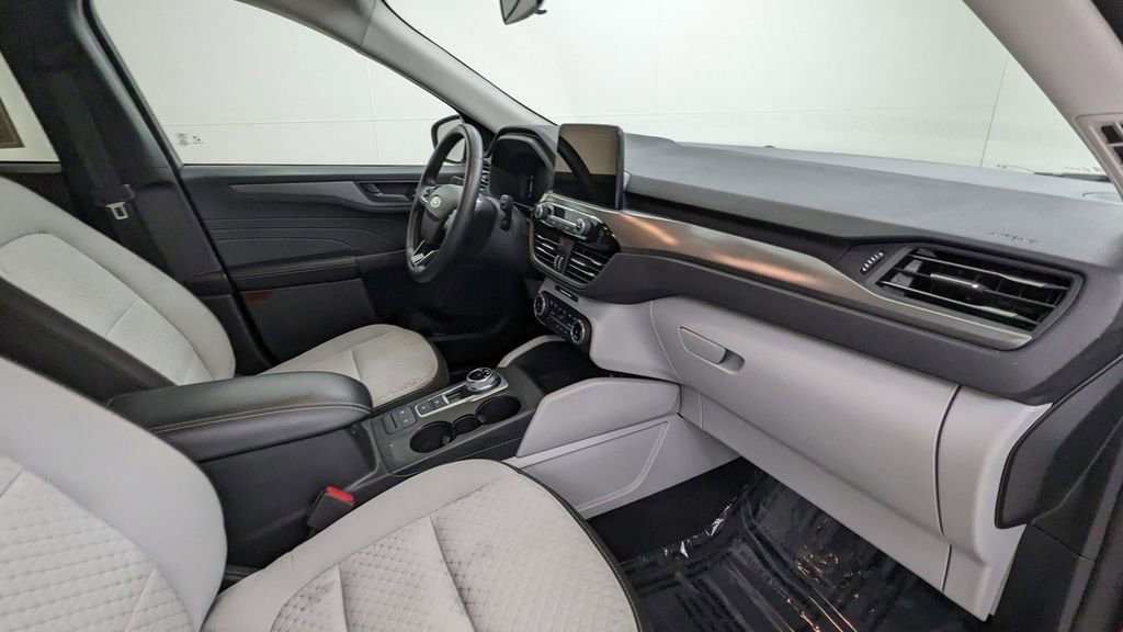 Certified 2023 Ford Escape Active image 39