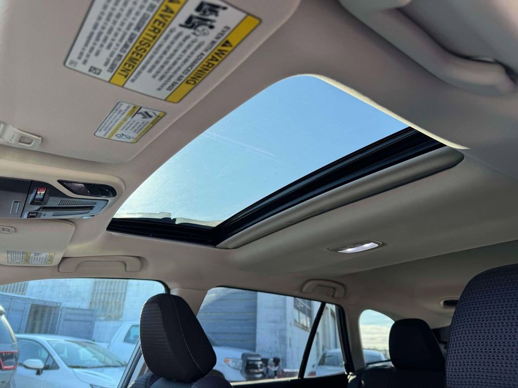 Used 2023 Subaru Outback Premium image 18