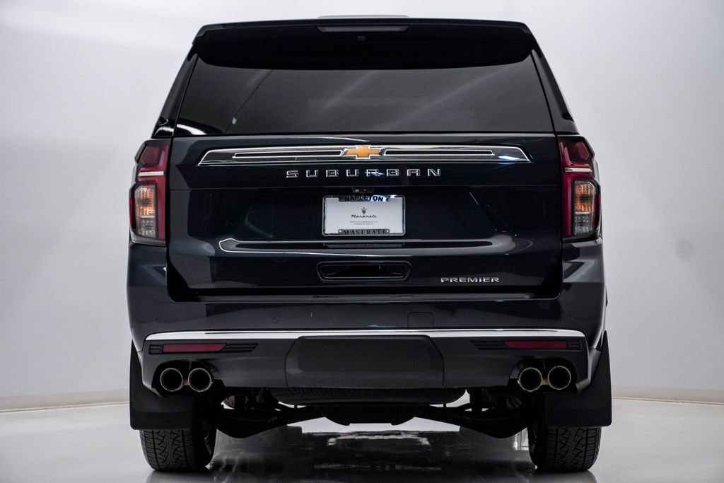 Used 2022 Chevrolet Suburban Premier w/ Premium Package AWD/4WD image 8