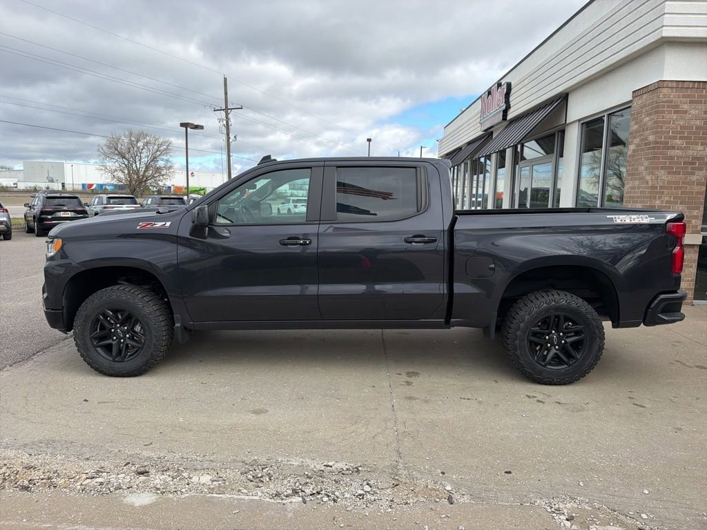 Used 2024 Chevrolet Silverado 1500 LT Trail Boss w/ Protection Package image 8
