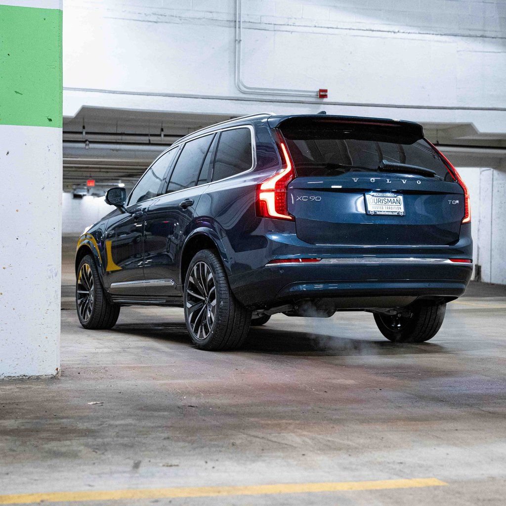 New 2026 Volvo XC90 T8 Ultra w/ Protection Package Premier AWD/4WD image 5