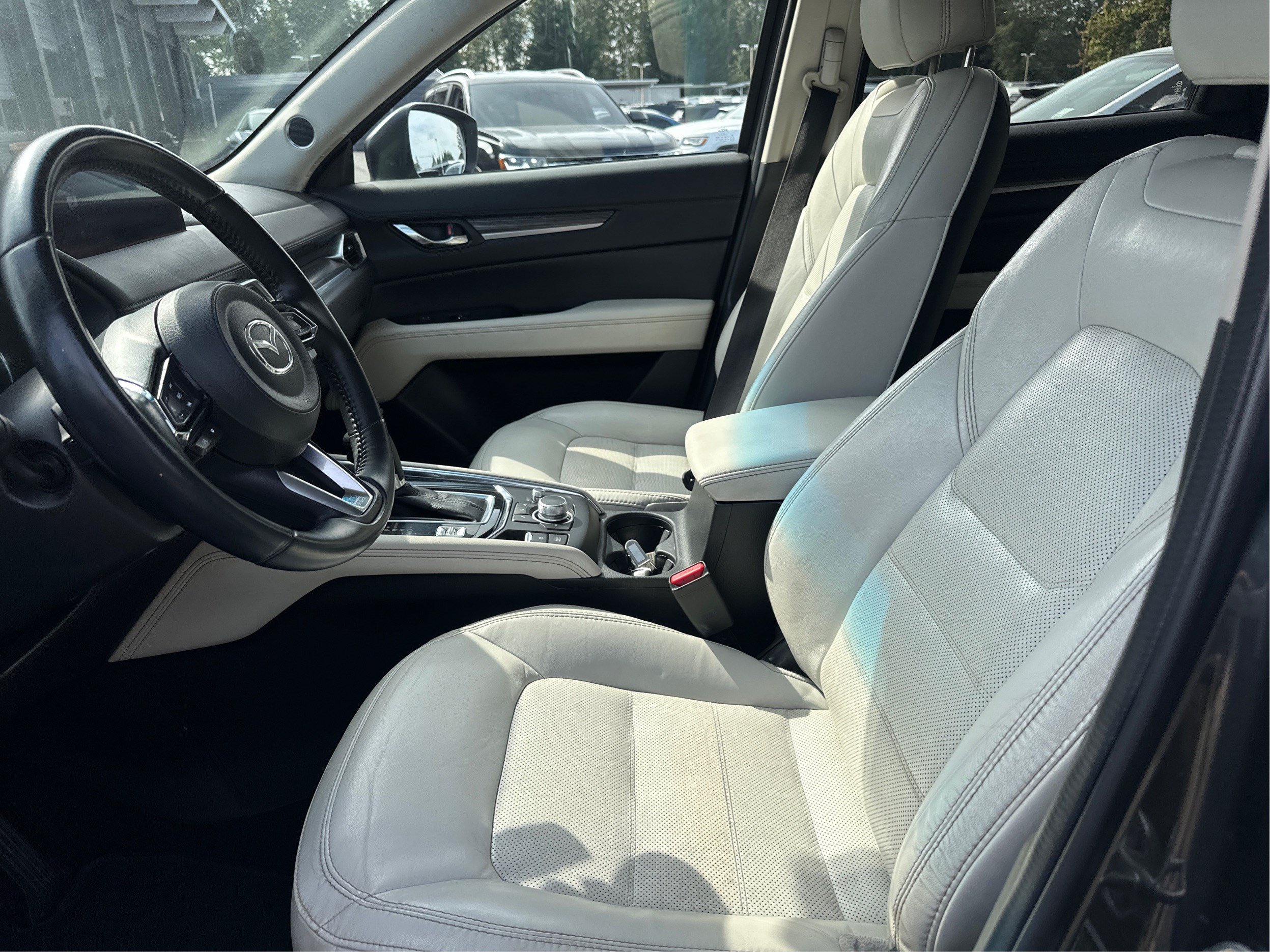 Used 2021 MAZDA CX-5 Grand Touring w/ GT Premium Package AWD/4WD image 9
