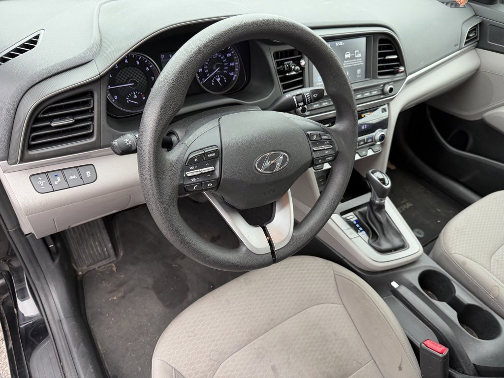 Used 2020 Hyundai Elantra SEL w/ Cargo Package (C1) image 8