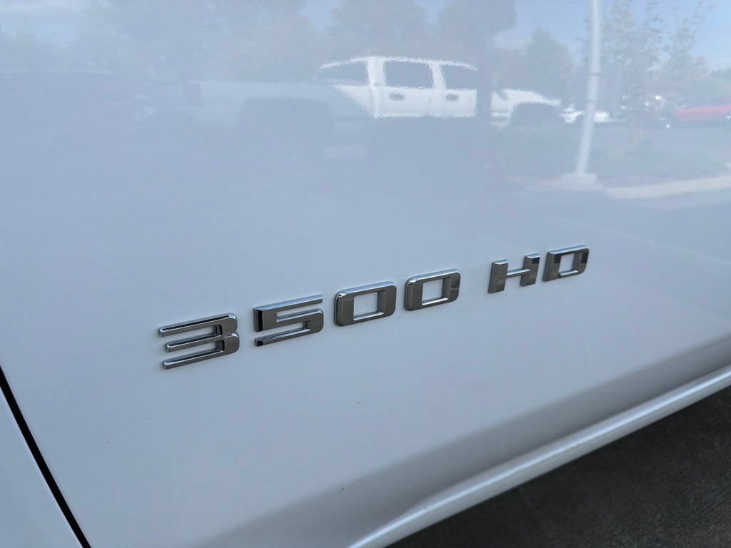 Used 2026 Chevrolet Silverado 3500 LT AWD/4WD image 30