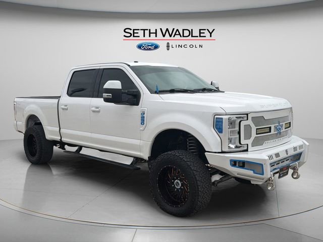 Used 2018 Ford F250 Lariat w/ FX4 Off-Road Package AWD/4WD image 1