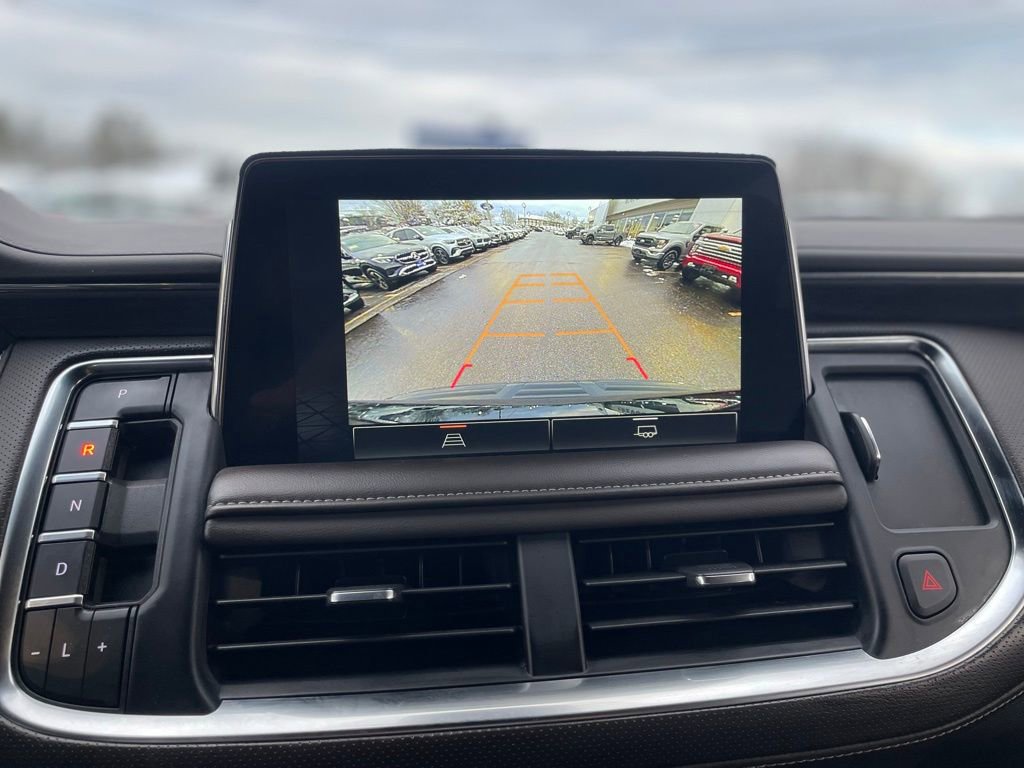 Used 2023 GMC Yukon SLT image 16