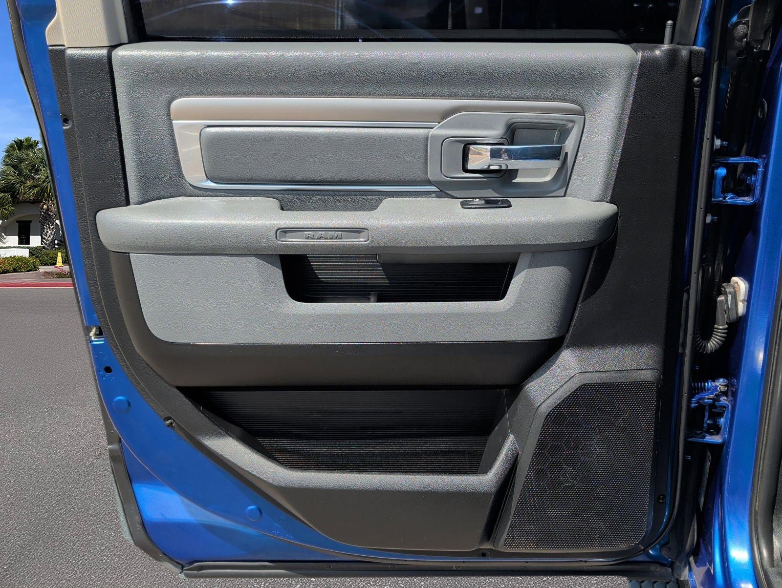 Used 2017 RAM 1500 Lone Star image 23