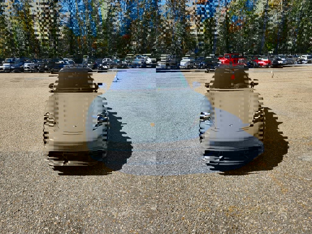 Used 2020 Porsche Taycan Turbo image 2