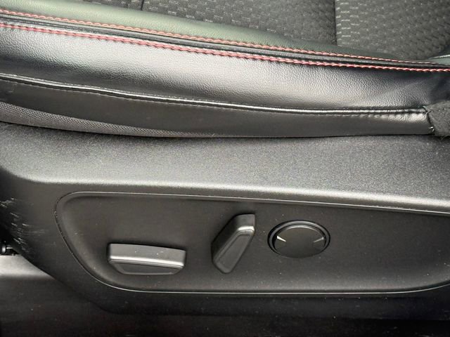 Certified 2023 Ford Escape ST-Line Select AWD/4WD image 7