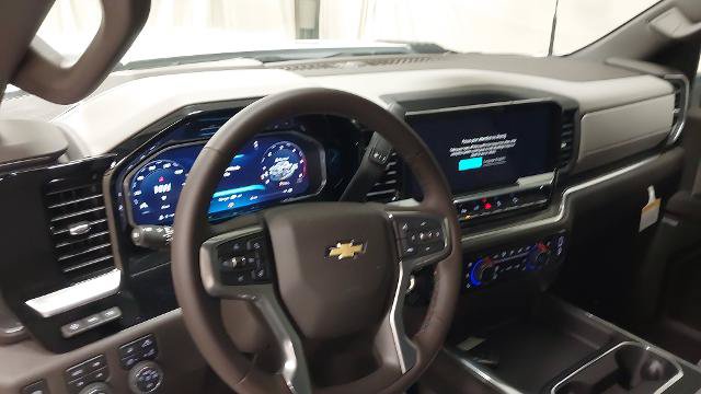 New 2026 Chevrolet Silverado 2500 LTZ w/ Z71 Chrome Sport Edition AWD/4WD image 17