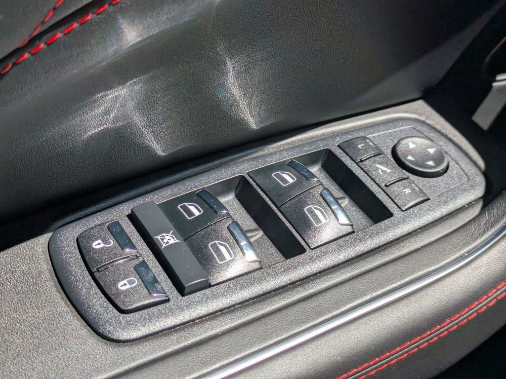 Used 2024 Maserati Levante Modena Ultima AWD/4WD image 25