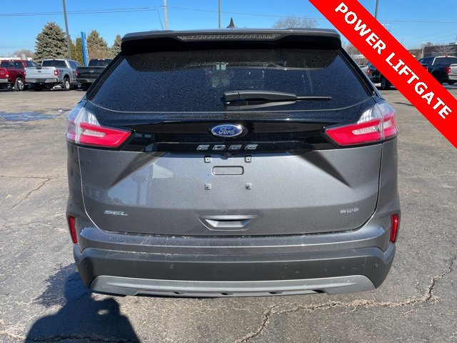 Used 2022 Ford Edge SEL w/ Convenience Package image 4