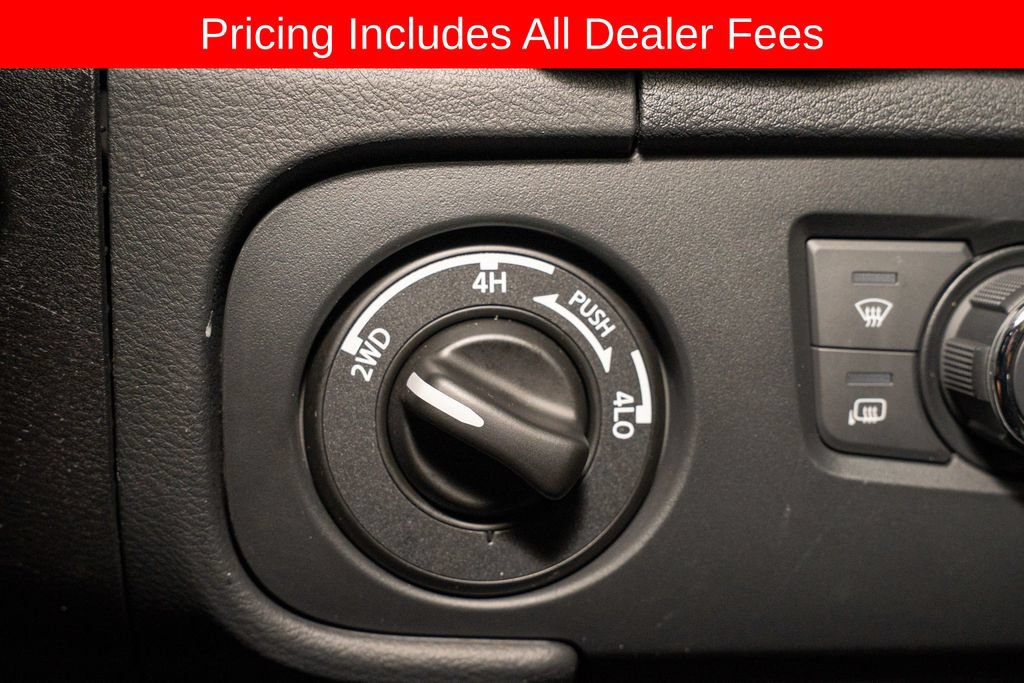 Certified 2025 Nissan Frontier PRO-4X w/ Pro Convenience Package AWD/4WD image 14