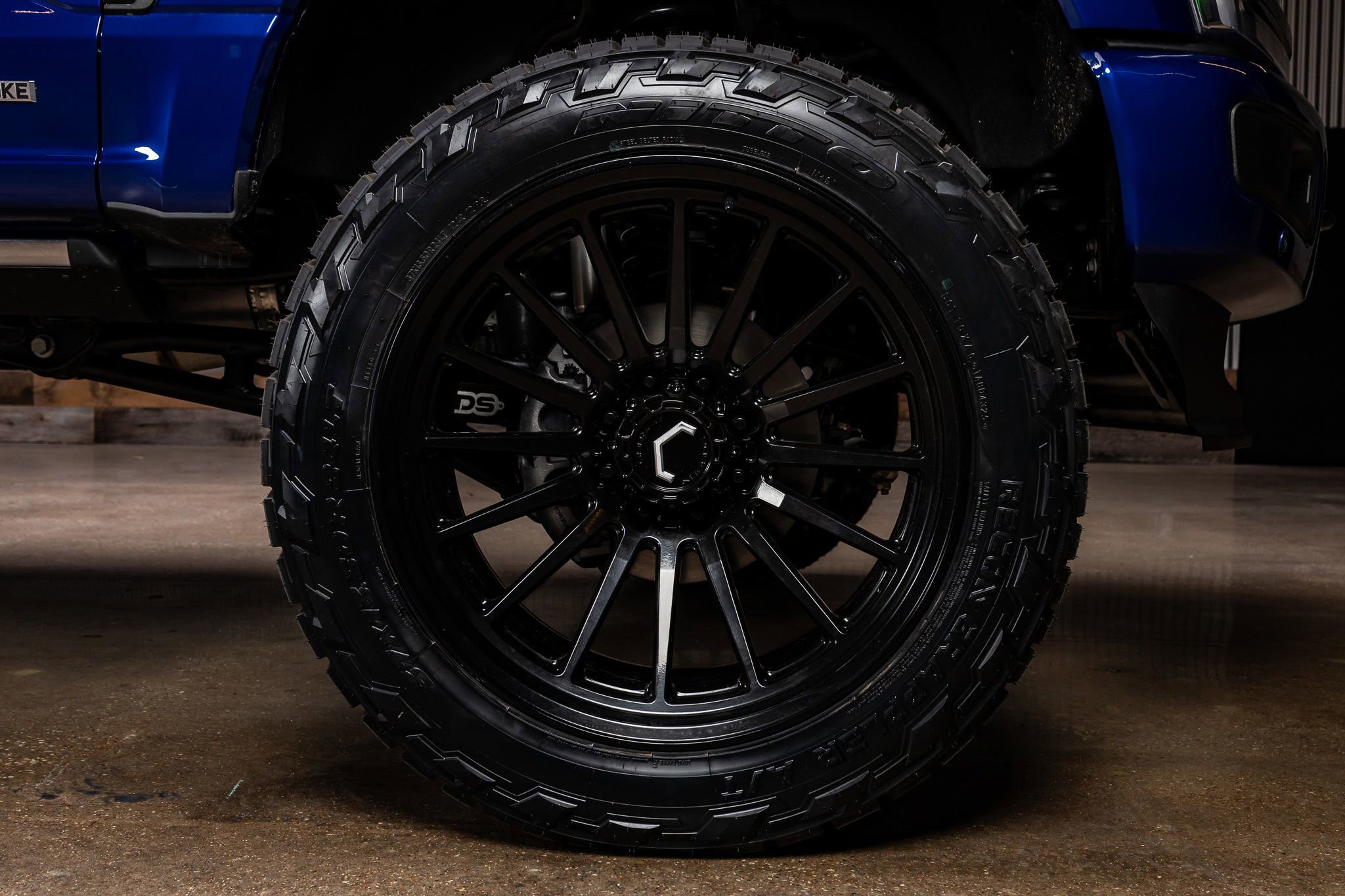 Used 2026 Ford F250 Platinum image 12