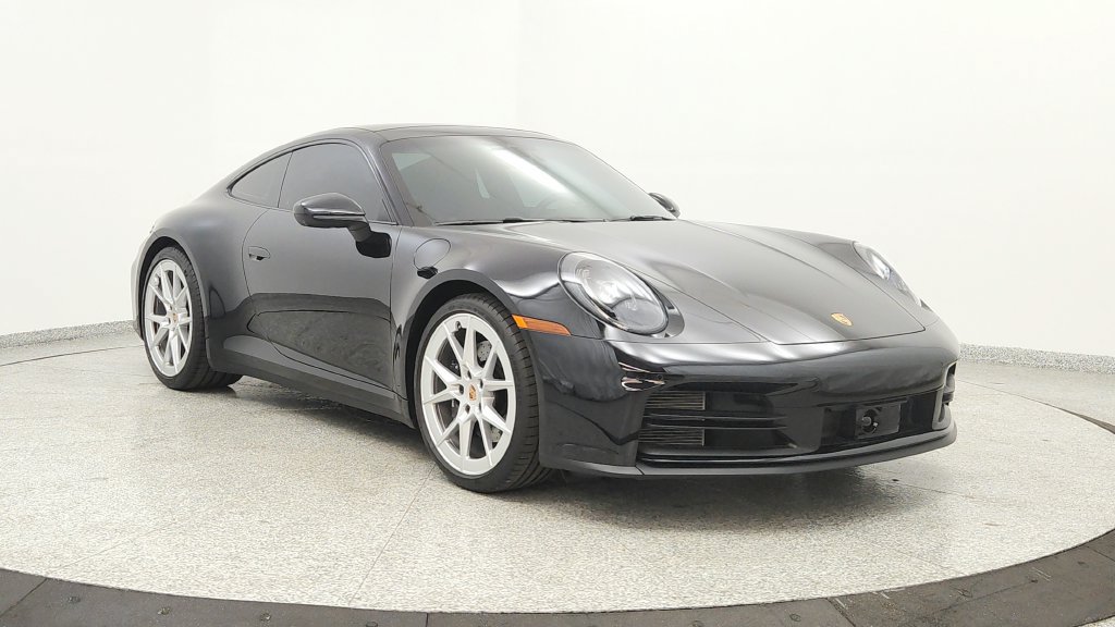 Used 2025 Porsche 911 Carrera RWD image 7