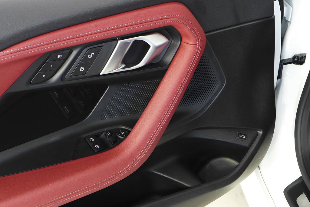 Used 2025 BMW 230i Coupe w/ M Sport Package image 12