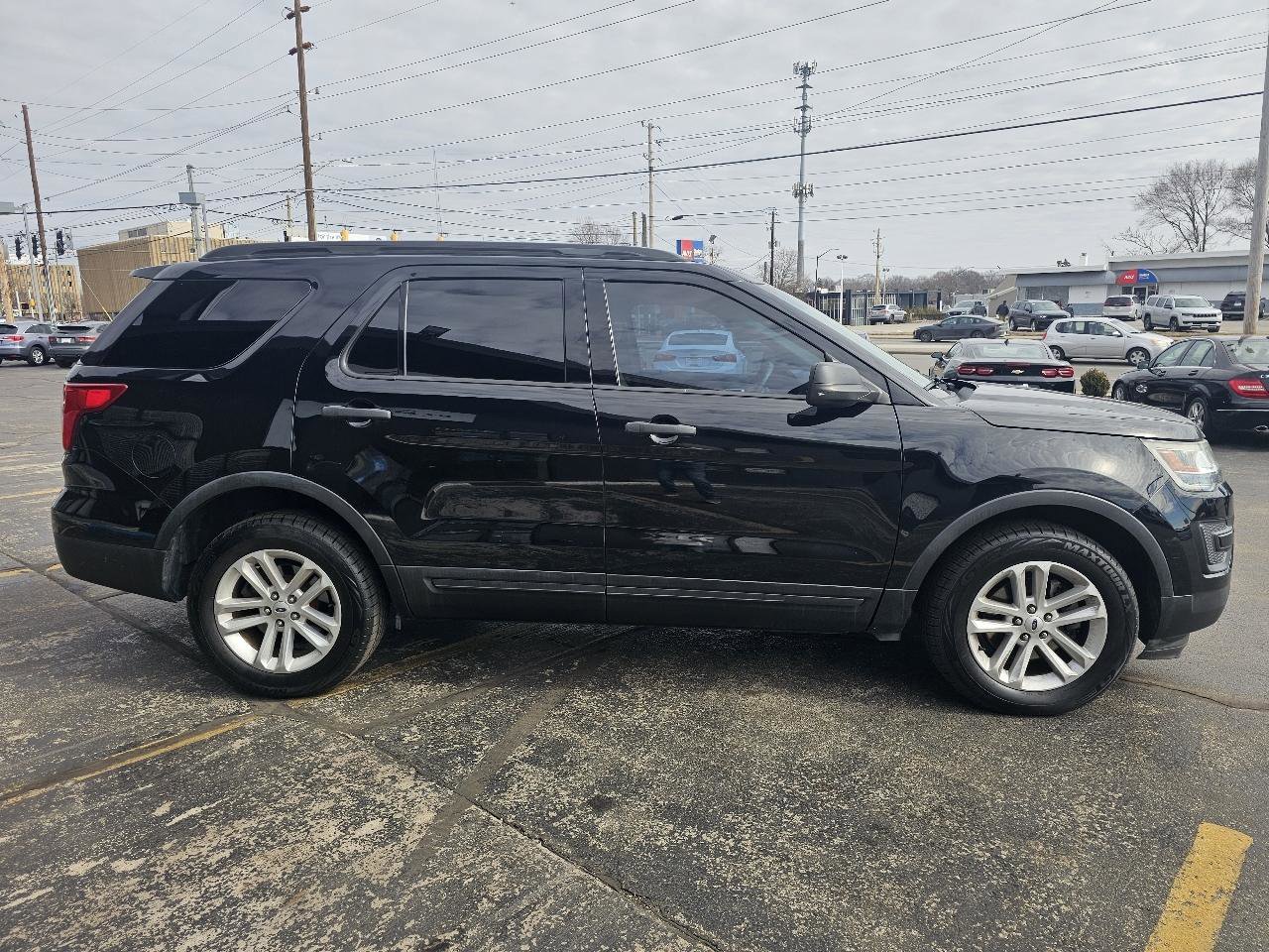 Used 2017 Ford Explorer 4WD image 4