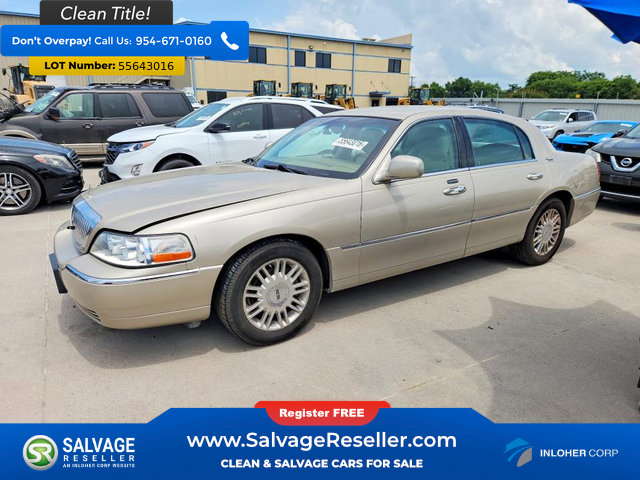 Used 2011 Lincoln Town Car Signature Limited