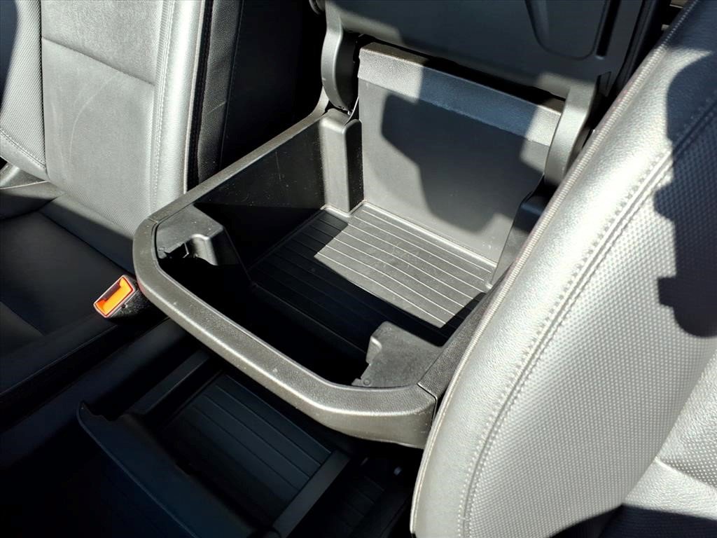 Certified 2022 Chevrolet Suburban RST w/ Sport Performance Package image 30