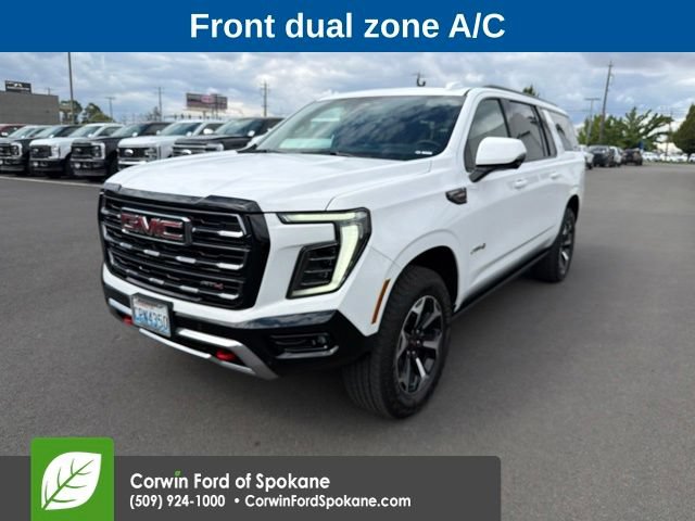 Used 2025 GMC Yukon XL AT4 w/ AT4 Premium Package AWD/4WD image 3