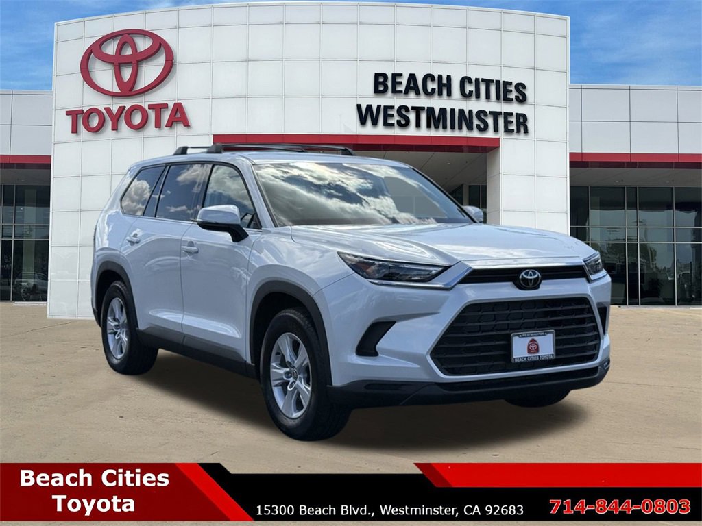 New 2026 Toyota Grand Highlander LE image 2