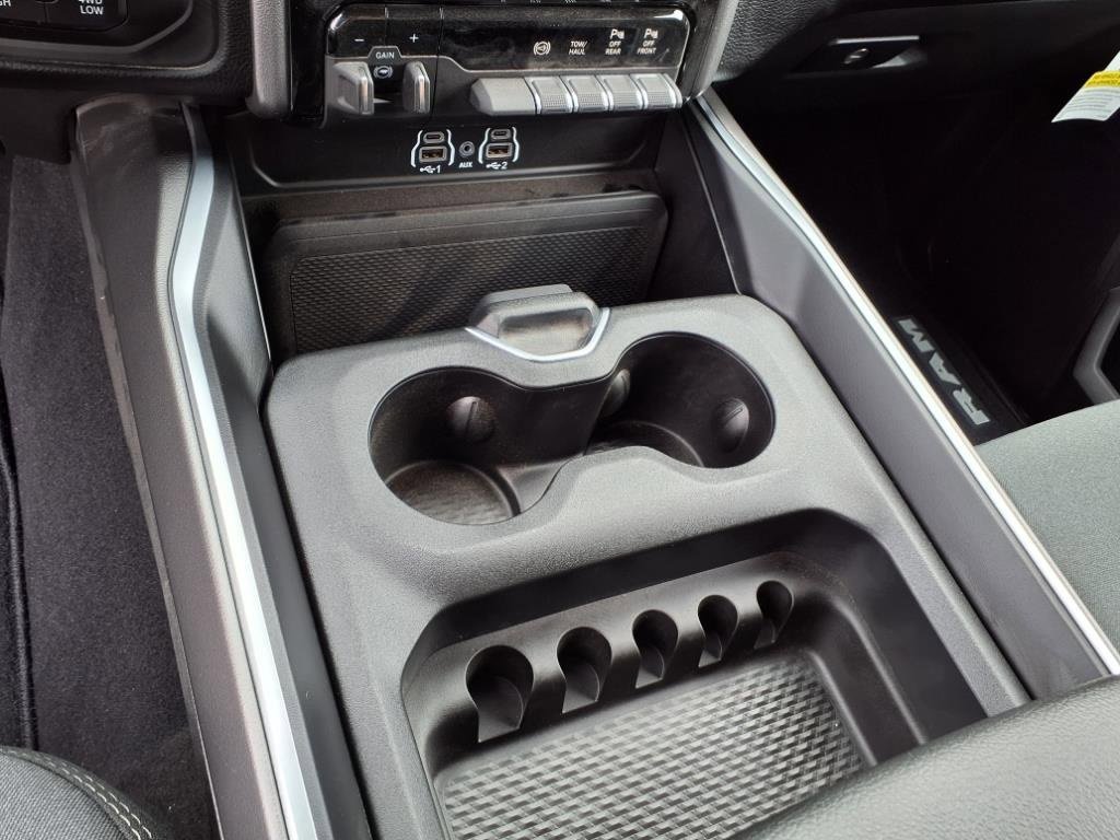 New 2025 RAM 2500 Lone Star image 17