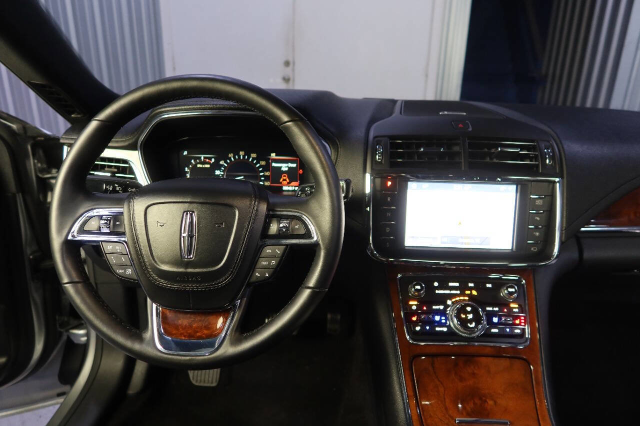 Used 2020 Lincoln Continental Reserve image 20