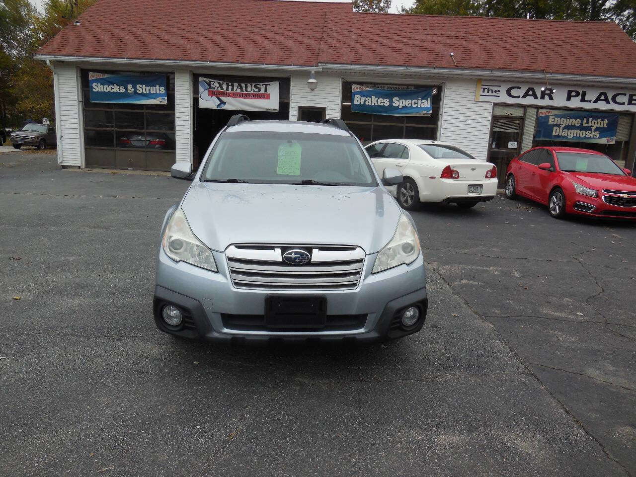 Used 2014 Subaru Outback 2.5i Premium image 4