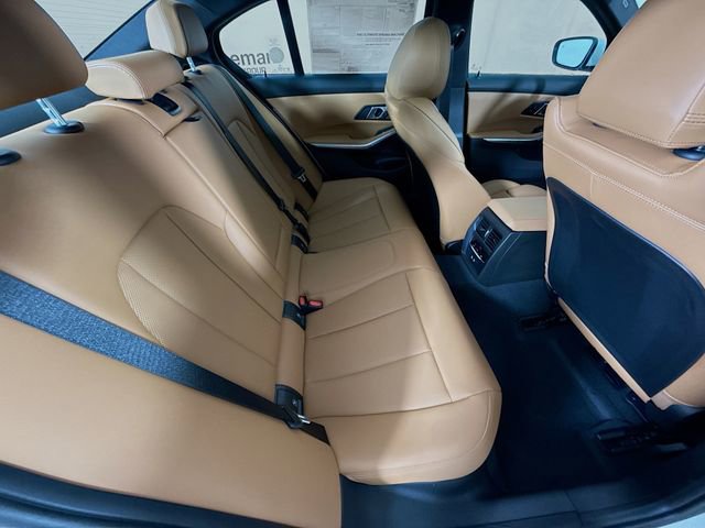 Used 2026 BMW 330i xDrive Sedan w/ Convenience Package image 26