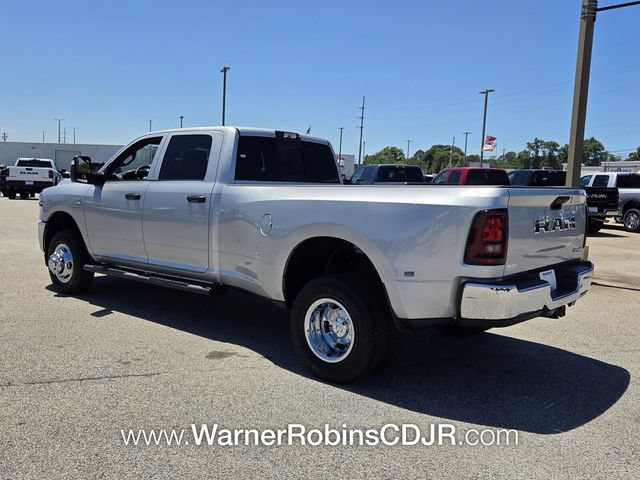 New 2026 RAM 3500 Tradesman AWD/4WD image 9