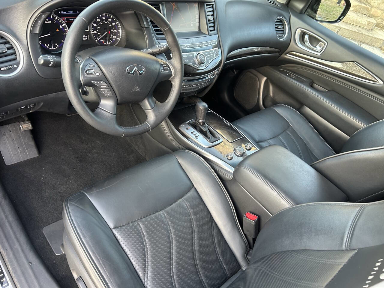 Used 2013 INFINITI JX35 AWD w/ Premium Pkg image 48