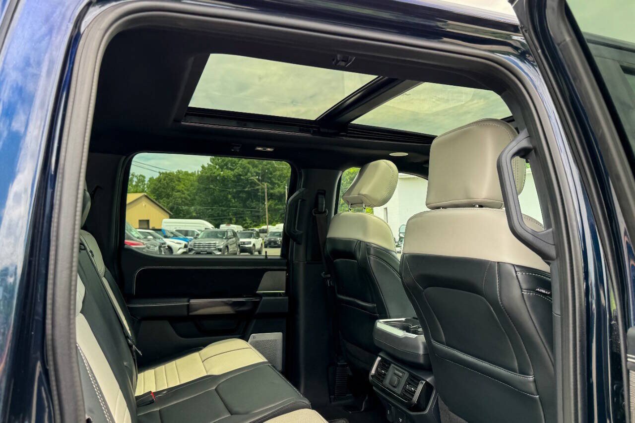 Used 2024 Ford F150 Lightning Platinum AWD/4WD image 18