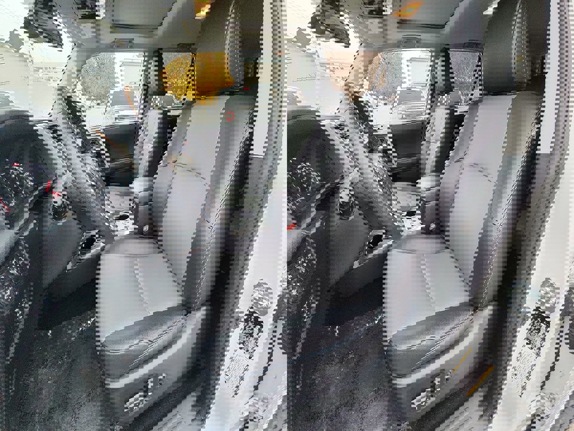 Used 2022 Toyota 4Runner SR5 Premium image 13