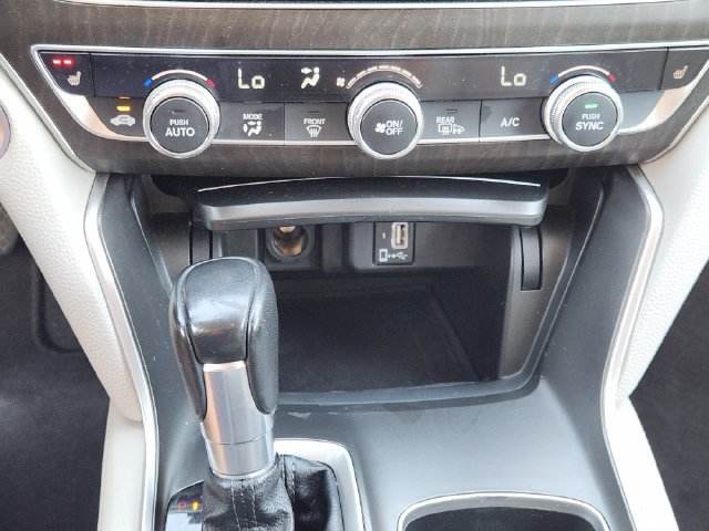 Used 2018 Honda Accord EX-L image 15