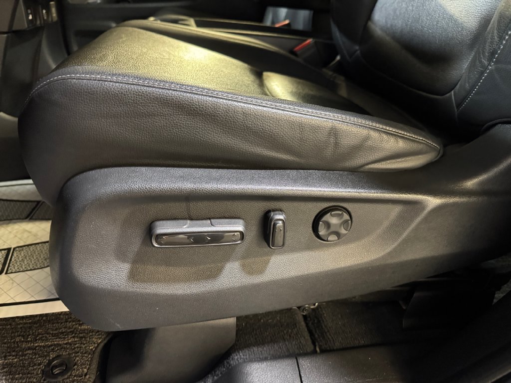 Used 2023 Honda Odyssey Touring image 13