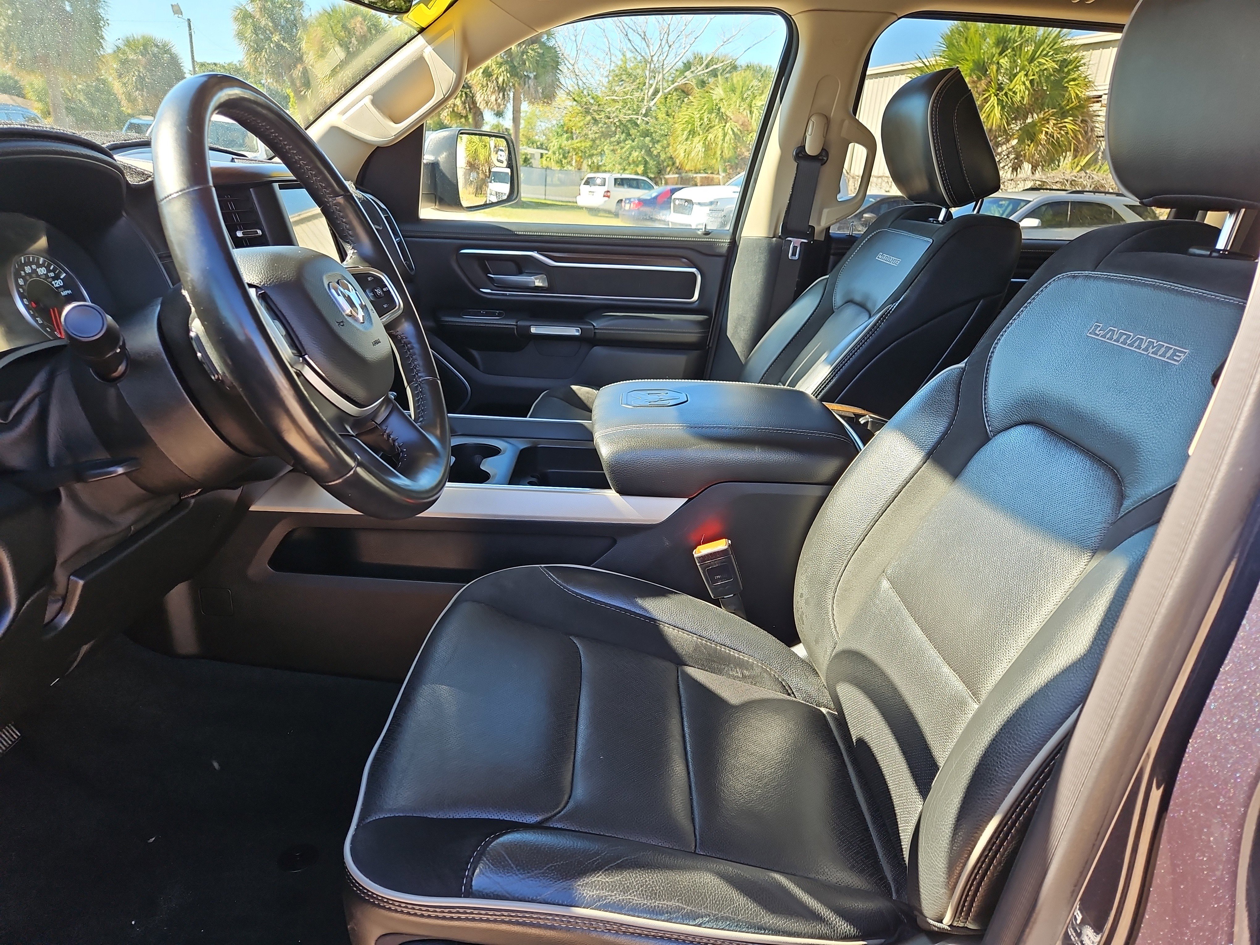 Used 2021 RAM 1500 Laramie image 13