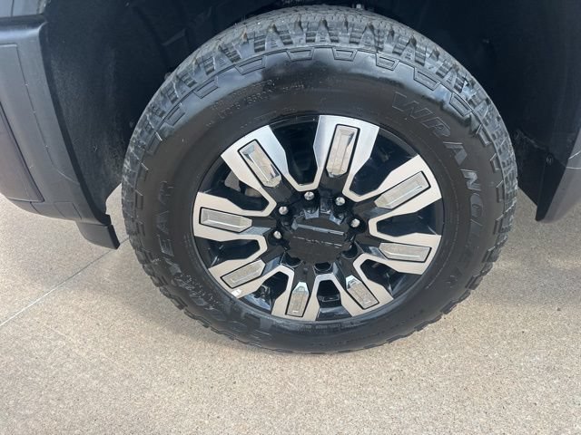 Used 2026 GMC Sierra 2500 Denali w/ Technology Package AWD/4WD image 8